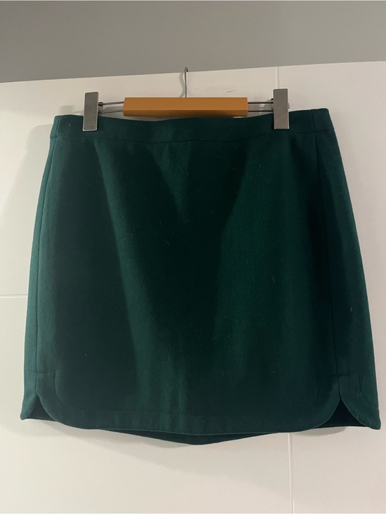 J. Crew Dresses & Skirts - J. Crew Dark Green Mini Skirt with Scalloped Hem